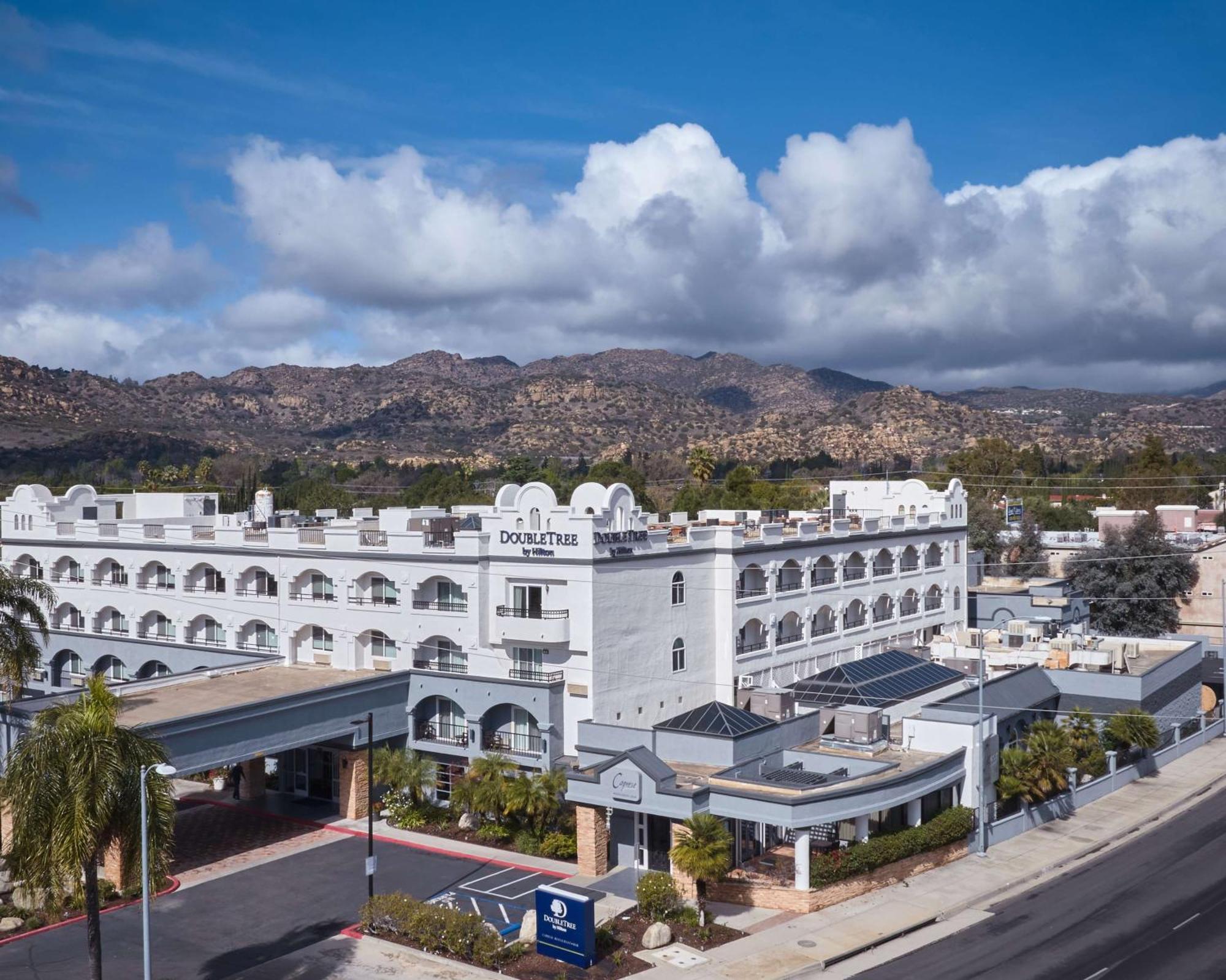 Doubletree By Hilton Chatsworth Los Angeles Exterior foto